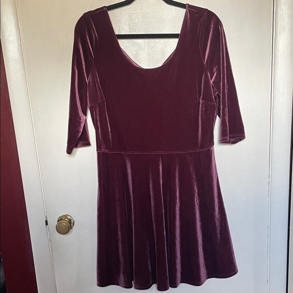 Abercrombie & Fitch Maroon Velvet Dress. Large. Nice.